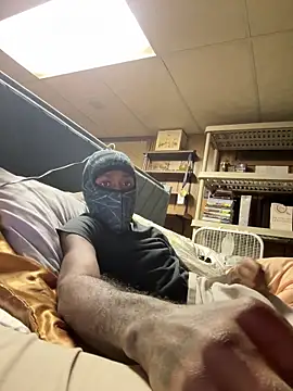 Snapshot of ProveYourLoyalty chatting on December 2025 05:37:01 AM ProveYourLoyalty online show from December 2025 05:37:01 AM