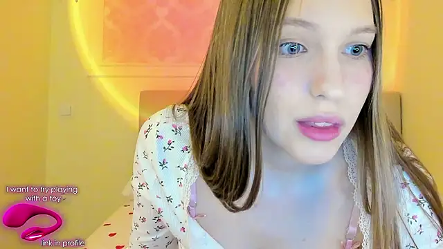 Snapshot of Alllura chatting on January 2026 11:14:01 PM Alllura online show from January 2026 11:14:01 PM