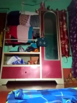 Hot-Angale online show from May 2026 06:38:01 PM