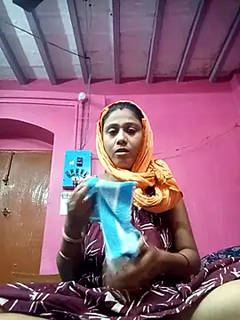 Snapshot of Hooghlypinkivabi chatting on February 2026 12:44:02 PM Hooghlypinkivabi online show from February 2026 12:44:02 PM