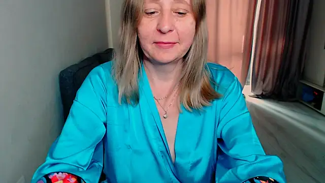 MiLenaMilf online show from May 2026 05:15:02 AM