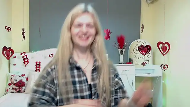 Snapshot of MelissaTyler chatting on February 2026 06:40:02 AM MelissaTyler online show from February 2026 06:40:02 AM