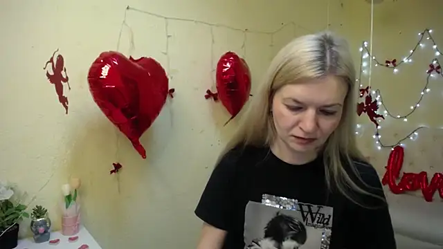 Snapshot of MelissaTyler chatting on February 2026 12:55:01 PM MelissaTyler online show from February 2026 12:55:01 PM