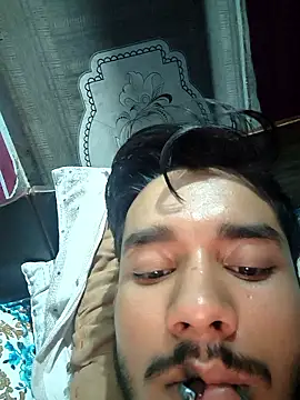 Snapshot of badaa_lund chatting on May 2026 04:47:02 PM badaa lund online show from May 2026 04:47:02 PM