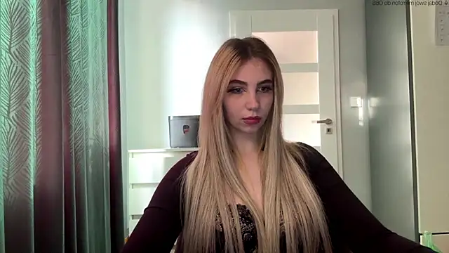 TeenLily online show from May 2026 04:25:01 PM