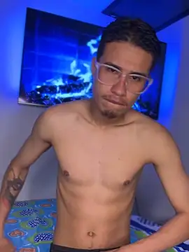 Latin Paisa Boy online show from March 2026 03:49:01 PM