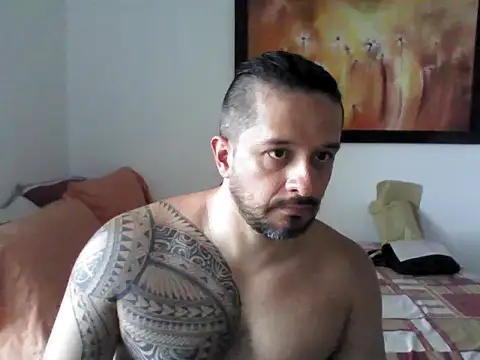 Snapshot of gonzzohunterr chatting on January 2026 05:58:02 PM gonzzohunterr online show from January 2026 05:58:02 PM