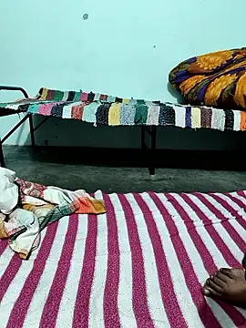 Snapshot of Yours-Zeenat chatting on January 2026 08:30:01 AM Yours-Zeenat online show from January 2026 08:30:01 AM