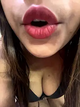 Snapshot of Luxuryalexa986 chatting on January 2026 06:15:02 AM Luxuryalexa986 online show from January 2026 06:15:02 AM