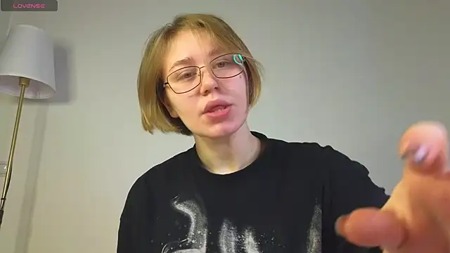 Snapshot of starsonthesky chatting on January 2026 07:32:02 AM starsonthesky online show from January 2026 07:32:02 AM