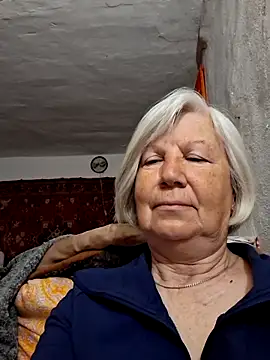 KlaudiaDarling online show from May 2026 02:27:02 AM