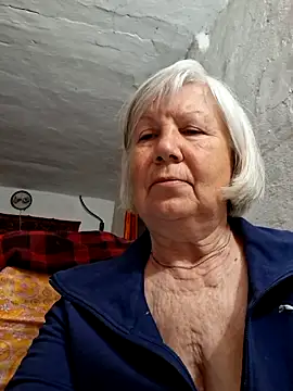 KlaudiaDarling online show from May 2026 06:36:02 PM