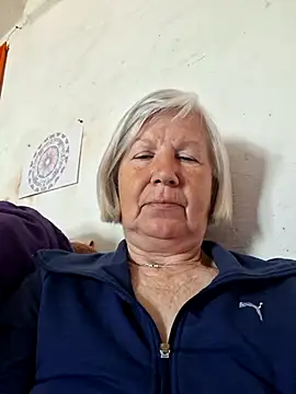 KlaudiaDarling online show from May 2026 07:03:01 AM
