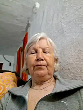 KlaudiaDarling online show from May 2026 07:37:02 AM