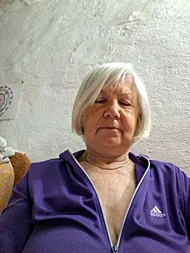KlaudiaDarling online show from May 2026 02:29:02 AM