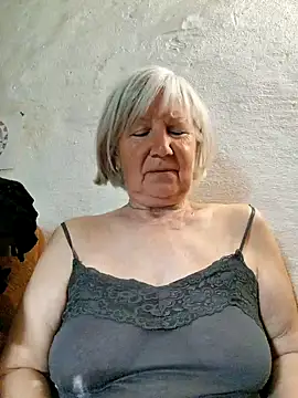 KlaudiaDarling online show from May 2026 03:30:02 PM