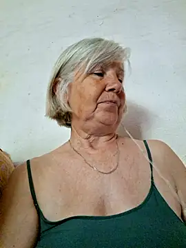 KlaudiaDarling online show from May 2026 10:11:02 AM