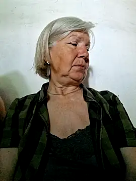 KlaudiaDarling online show from May 2026 05:27:02 AM