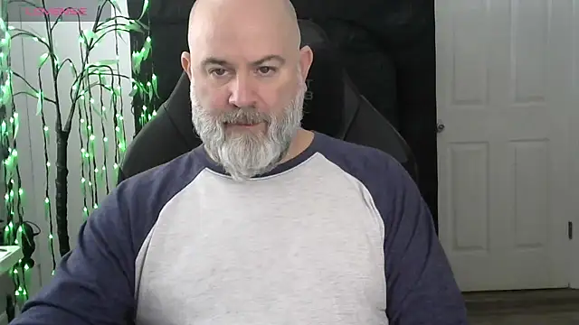 Snapshot of XJJ77x chatting on February 2026 02:37:02 PM XJJ77x online show from February 2026 02:37:02 PM