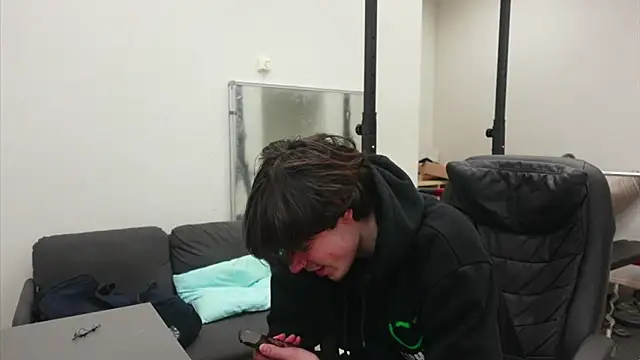 Daniel Shawnn online show from February 2026 11:04:02 PM