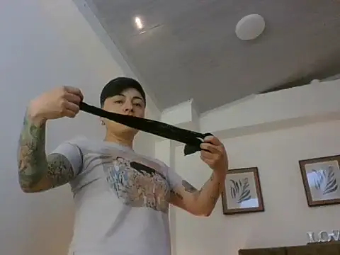 Snapshot of kat_paradise chatting on January 2026 12:18:01 PM kat paradise online show from January 2026 12:18:01 PM