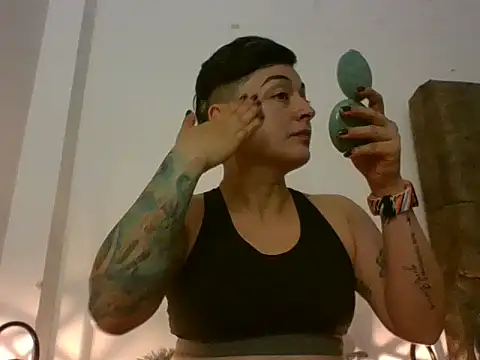 Snapshot of kat_paradise chatting on February 2026 11:31:02 AM kat paradise online show from February 2026 11:31:02 AM