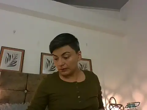 Snapshot of kat_paradise chatting on February 2026 11:50:02 AM kat paradise online show from February 2026 11:50:02 AM