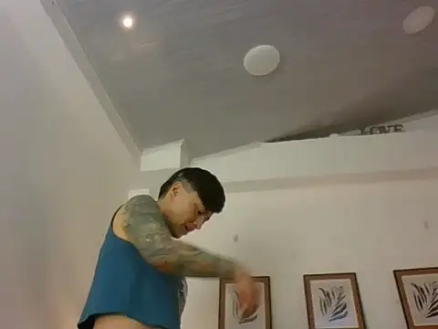 Snapshot of kat_paradise chatting on February 2026 11:31:02 AM kat paradise online show from February 2026 11:31:02 AM