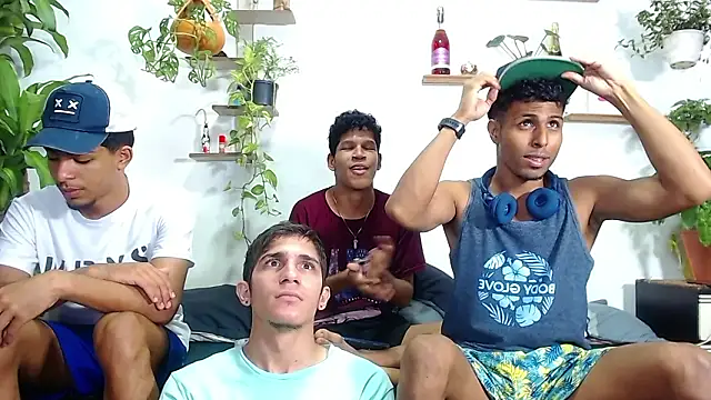 Interracial Snow Bunny online show from March 2026 11:10:01 PM