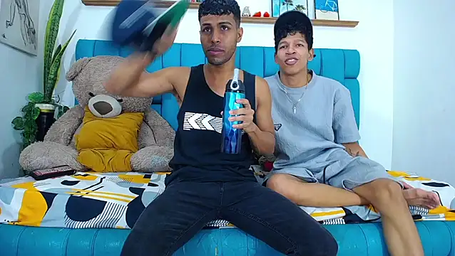 Interracial Snow Bunny online show from March 2026 02:20:02 PM