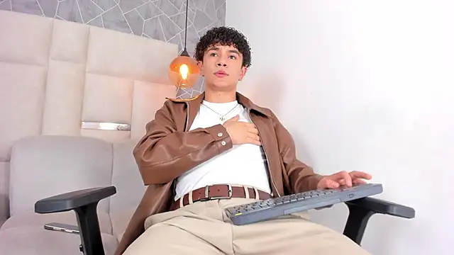 imxxjoel online show from May 2026 11:24:02 PM