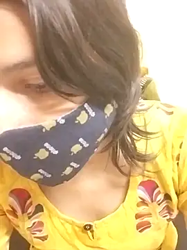 Snapshot of rukhsar_ chatting on February 2026 04:43:01 PM rukhsar online show from February 2026 04:43:01 PM