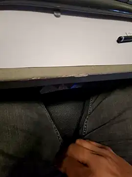 jerryrooh69 online show from March 2026 06:17:02 AM