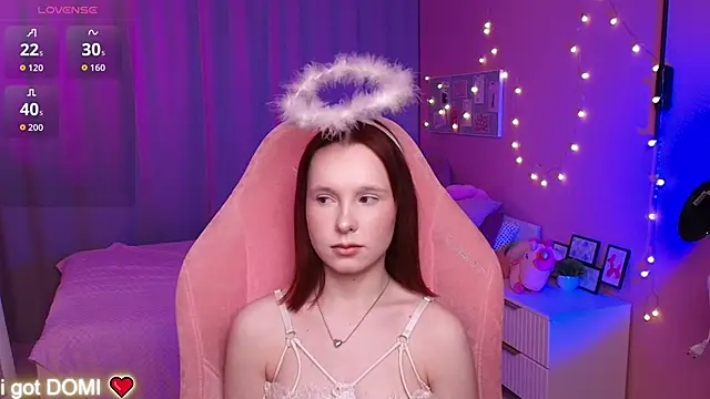 Haya Harareet online show from March 2026 08:07:01 AM