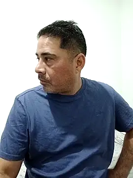 Snapshot of Piscis46 chatting on February 2026 04:03:02 PM Piscis46 online show from February 2026 04:03:02 PM