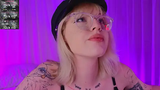 Snapshot of no_1dea chatting on February 2026 06:42:02 AM no 1dea online show from February 2026 06:42:02 AM