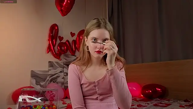 Snapshot of RennaHettes chatting on February 2026 01:02:02 AM RennaHettes online show from February 2026 01:02:02 AM