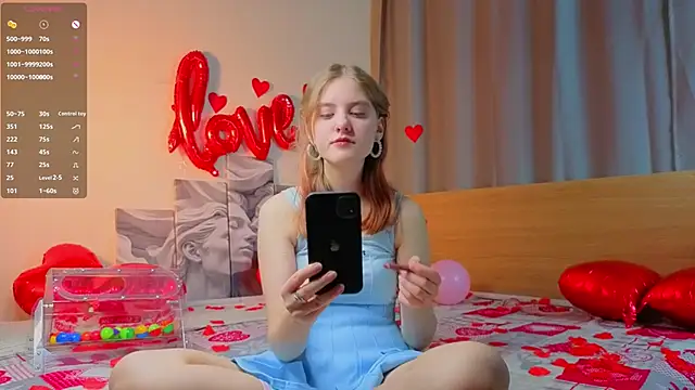 Snapshot of RennaHettes chatting on February 2026 01:02:02 AM RennaHettes online show from February 2026 01:02:02 AM