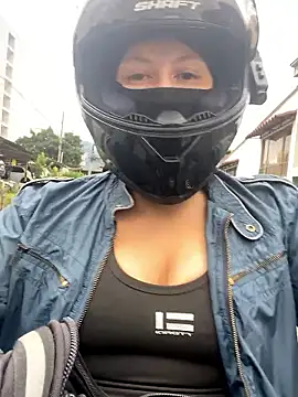 Snapshot of Scarlet_auraa chatting on January 2026 07:08:02 PM Scarlet auraa online show from January 2026 07:08:02 PM