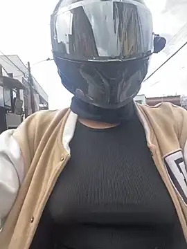 Snapshot of Scarlet_auraa chatting on February 2026 06:18:01 PM Scarlet auraa online show from February 2026 06:18:01 PM