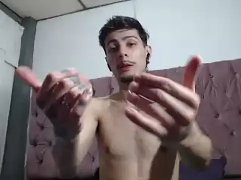 levconnor online show from January 2026 02:27:02 AM