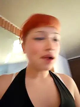 Snapshot of Sienna_Desiree chatting on January 2026 07:11:01 PM Sienna Desiree online show from January 2026 07:11:01 PM