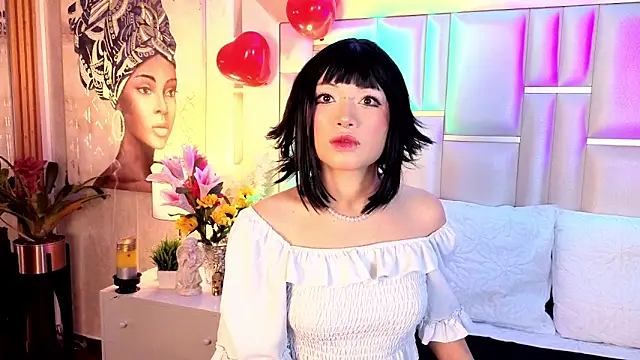 Snapshot of Sienna_Desiree chatting on February 2026 01:29:02 PM Sienna Desiree online show from February 2026 01:29:02 PM