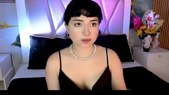 Sienna Desiree online show from April 2026 12:36:01 PM