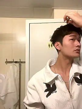 Snapshot of nanda108520 chatting on January 2026 04:01:01 PM nanda108520 online show from January 2026 04:01:01 PM