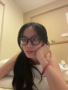 Snapshot of PetiteTight chatting on June 2026 12:59:01 PM PetiteTight online show from June 2026 12:59:01 PM