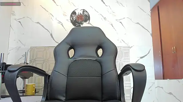 asher lux online show from March 2026 06:14:02 PM