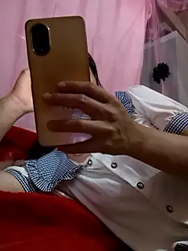 Hiniyk2 online show from May 2026 03:24:02 AM
