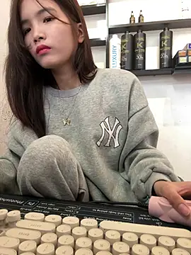 Snapshot of Navy_Vina chatting on February 2026 05:35:01 AM Navy Vina online show from February 2026 05:35:01 AM