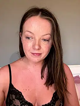 Snapshot of Nova-Vixen chatting on January 2026 03:47:01 PM Nova-Vixen online show from January 2026 03:47:01 PM